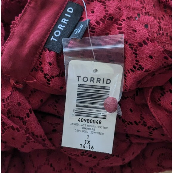 NWT Torrid 1X Rhubarb Red Mixed Lace High Neck Long Sleeve Top Blouse Size 14-16 - Picture 9 of 9